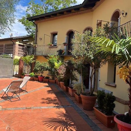 Monolocale Dalia Abbadesse Guest House Milano Eksteriør bilde