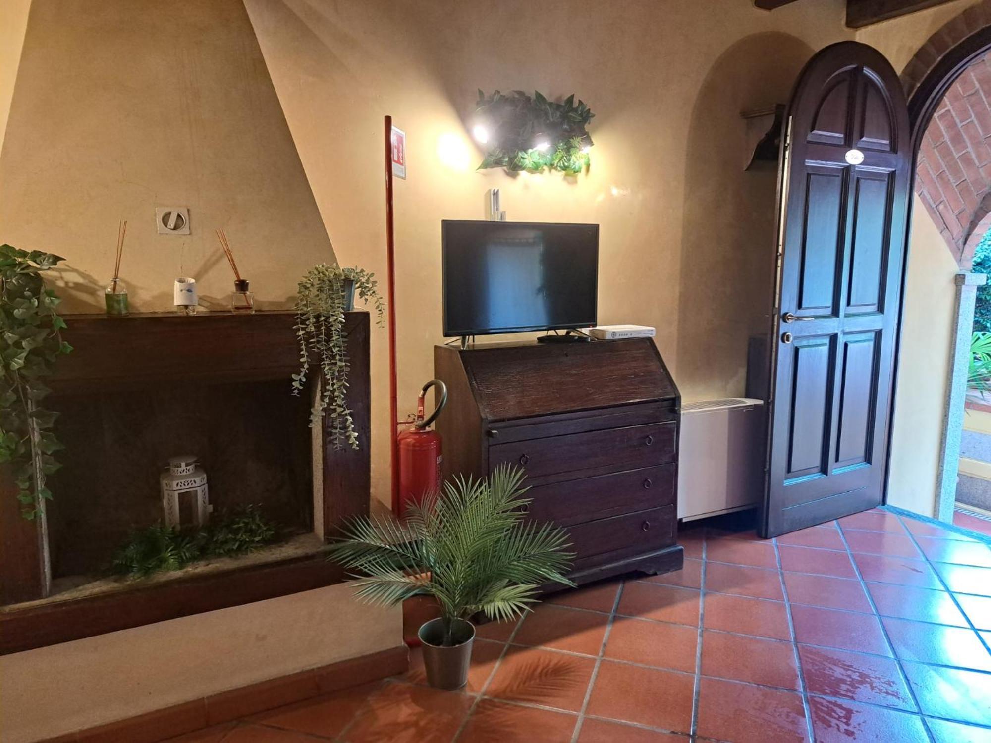 Monolocale Dalia Abbadesse Guest House Milano Eksteriør bilde